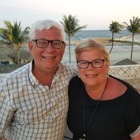 Modern home in town close to Toronto,  as well as cottage country.