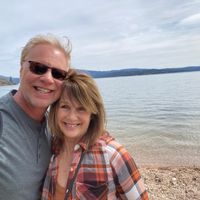 huis van KlündtHaus in Green Bluff