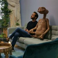 Cozy 1-bedroom in Chamartín, close to metro, center and airport, quiet building with pool and views.