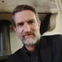 James's luxury villa