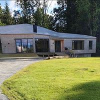 Steinbru, close to hiking destinations and Hardangerfjorden