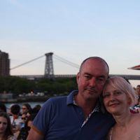 Liverpool central modern waterfront apartment with Mersey views