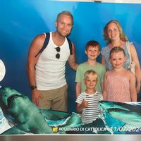 Dennis and Marias hus