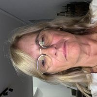 MARÍA DE LOS ANGELES s Haus