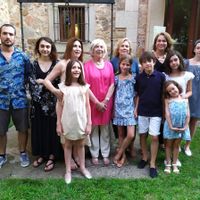 Ana y familia s Haus