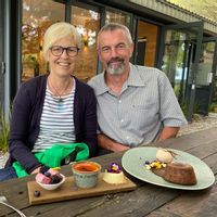 Warm home , short walk to  Nelson city