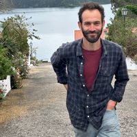 Duplex apt close to Prospect Park