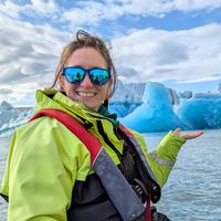 Cozy home just outside of Boston