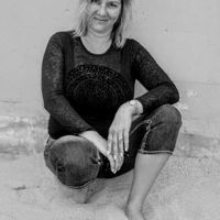 "Heaven on Earth!  3 bedroom , 2 bath upstairs end condo on Maui's gorgeous West side"