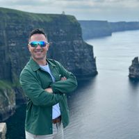 Apartamento moderno con balcones en pleno centro de Granada