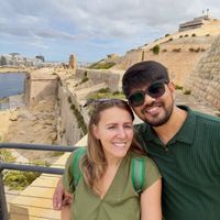 Cozy family home with gardens & cat companions – Near Sheffield & Scenic Trails